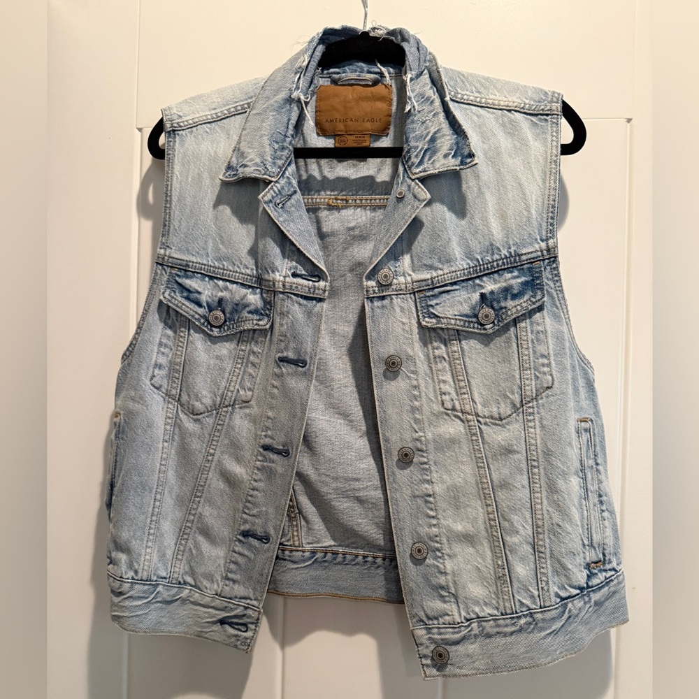 American Eagle Outfitters Light Blue Denim Vest